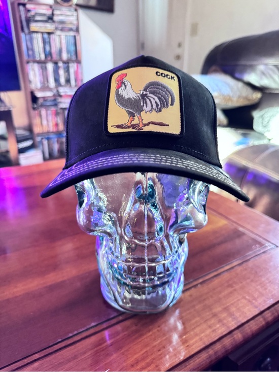 Goorin Bros. Other - Goorin bros. Classic Black MICROSUEDE GOLDEN Rooster Patch Trucker Hat